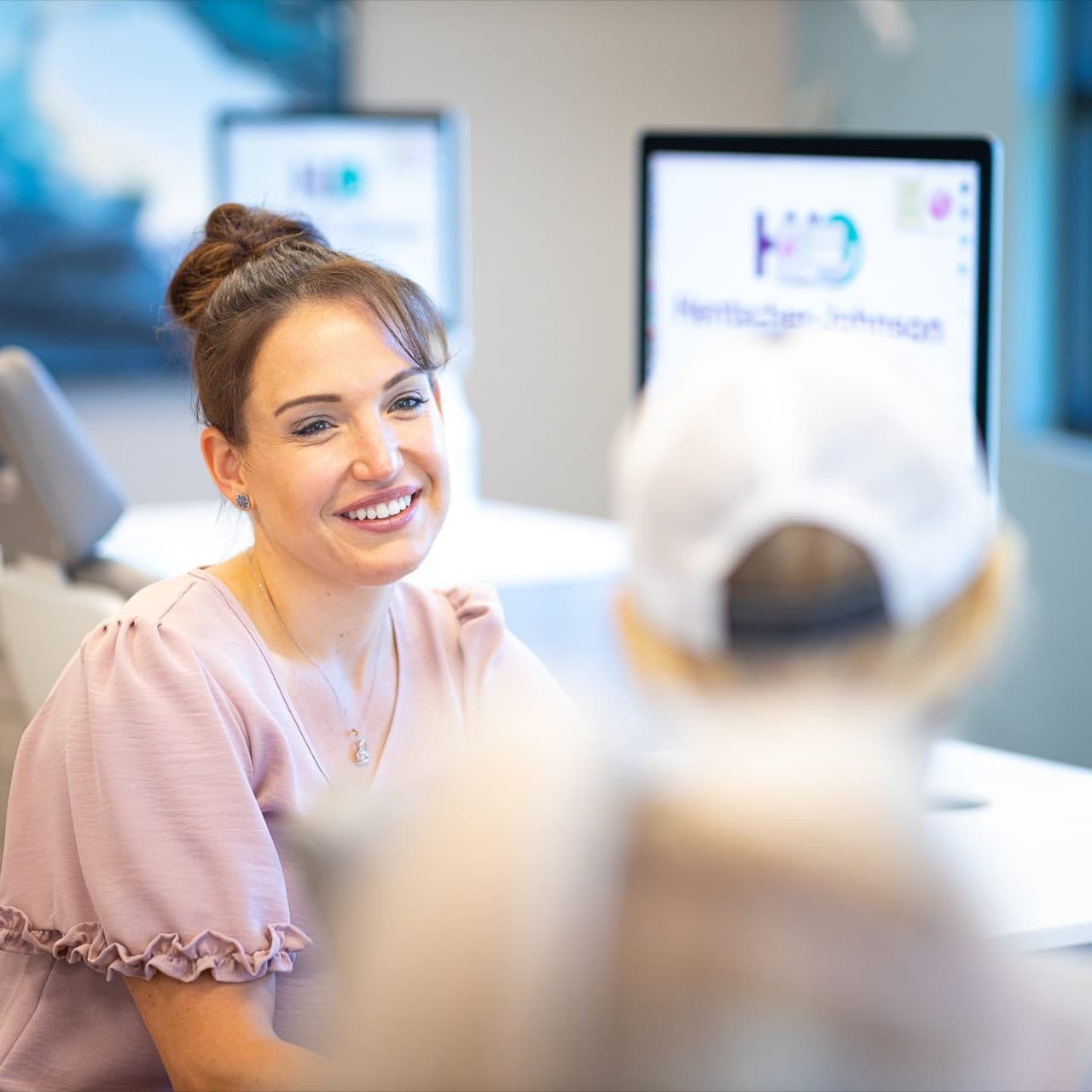 Angel Aligners Columbia Illinois Dr. Hentscher Johnson Orthodontist 6 square - Angel Aligners