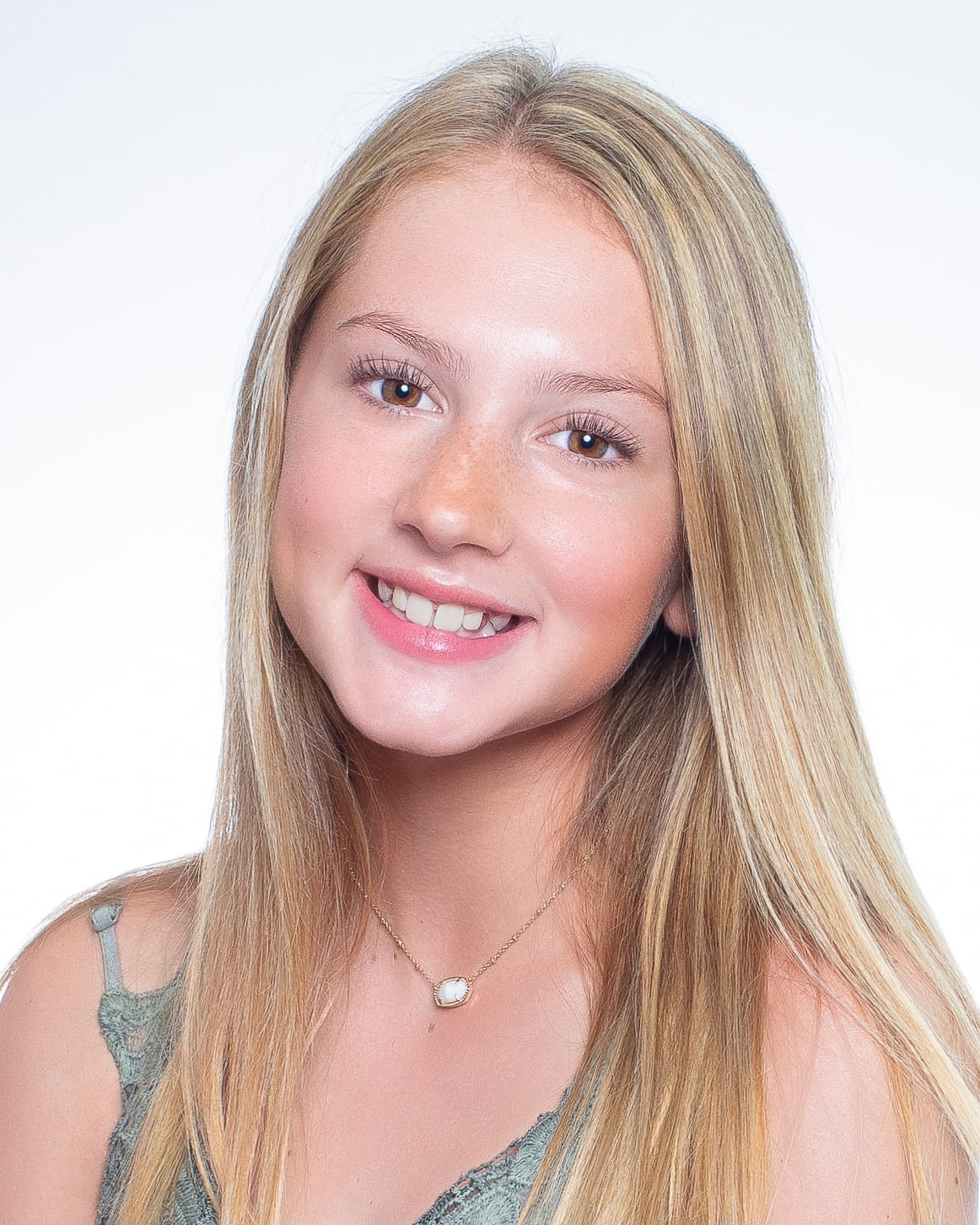 Hentscher Johnson Orthodontics Patient Portrait 23 03 Headshot Standard 8x10 1 - Our Smiles